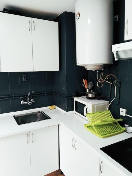 Apartamento Hotel Montana Lavapies Madrid Luaran gambar