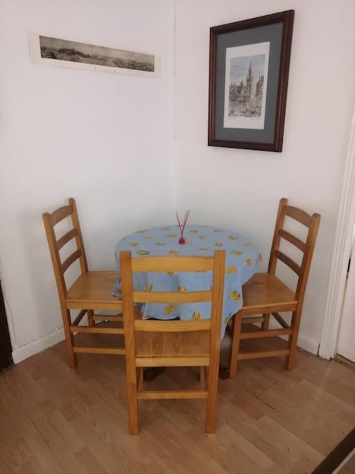 Apartamento Hotel Montana Lavapies Madrid Luaran gambar