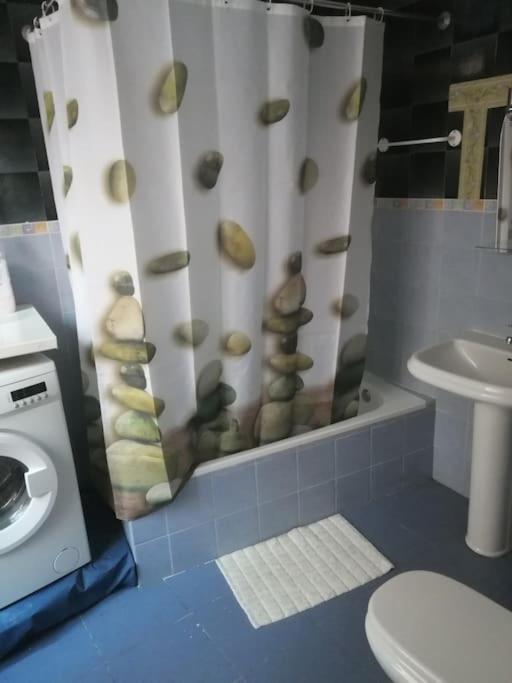 Apartamento Hotel Montana Lavapies Madrid Luaran gambar